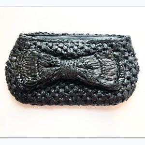 BLACK STRAW BOW CLUTCH- SUPER CHIC!